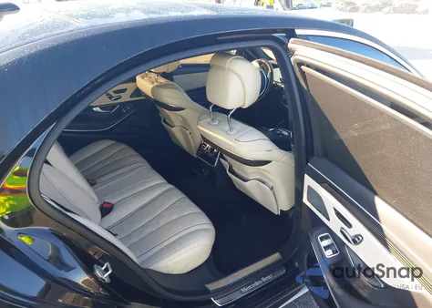 2016 Mercedes-Benz S 550 z USA, uszkodzony, nr VIN WDDUG8CB7GA236597